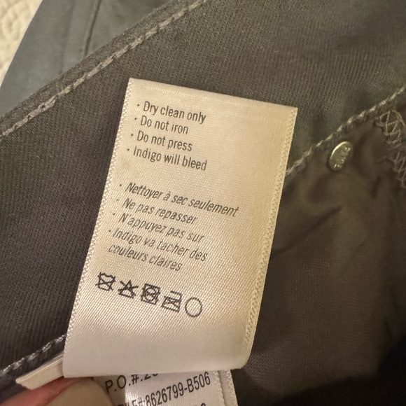 Paige jeans. NWT. Size 33. Silver shimmer. - Picture 7 of 14